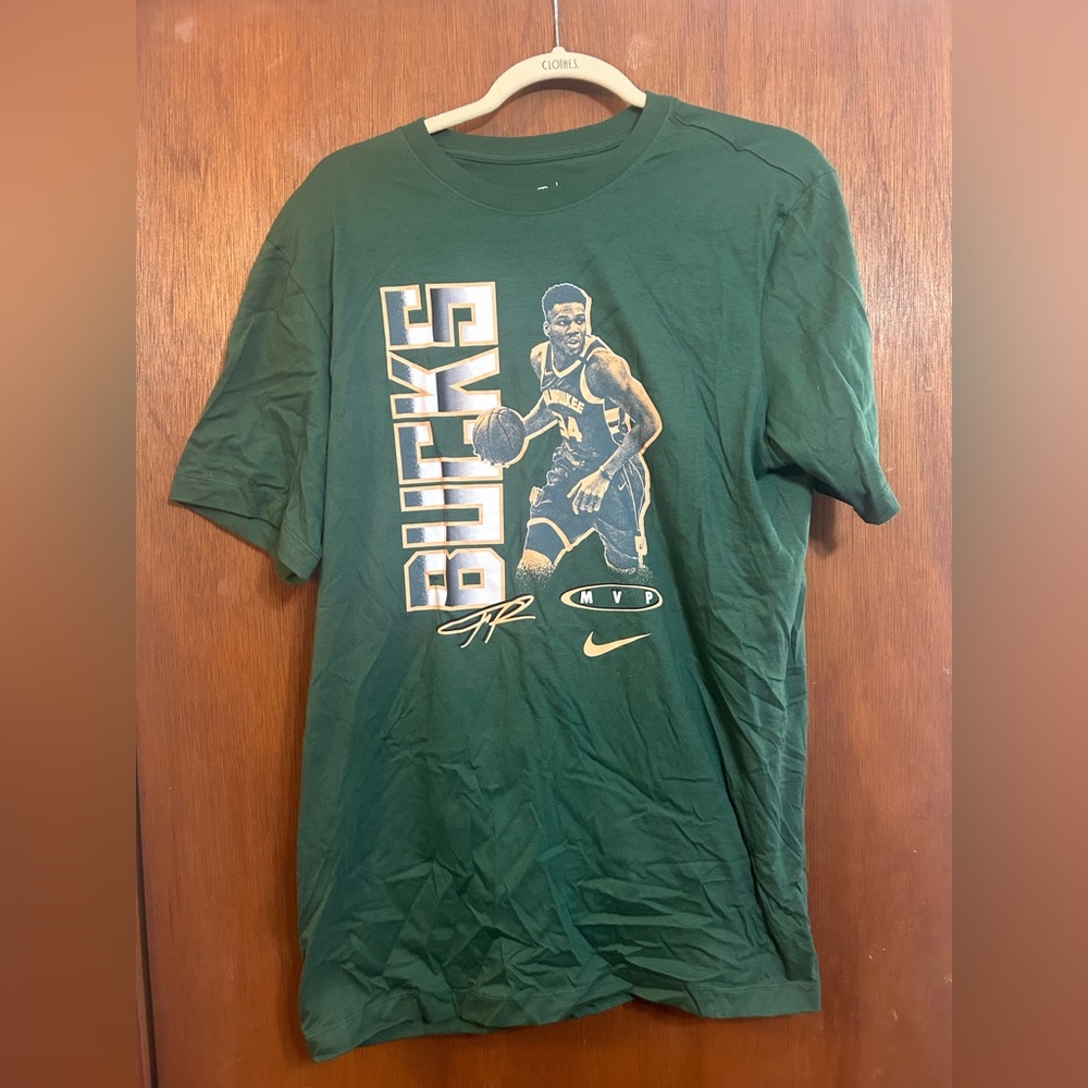 Milwaukee Bucks Shirt (Giannis)